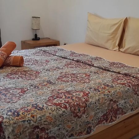 The Wayang Homestay Jogjakarta Buitenkant foto