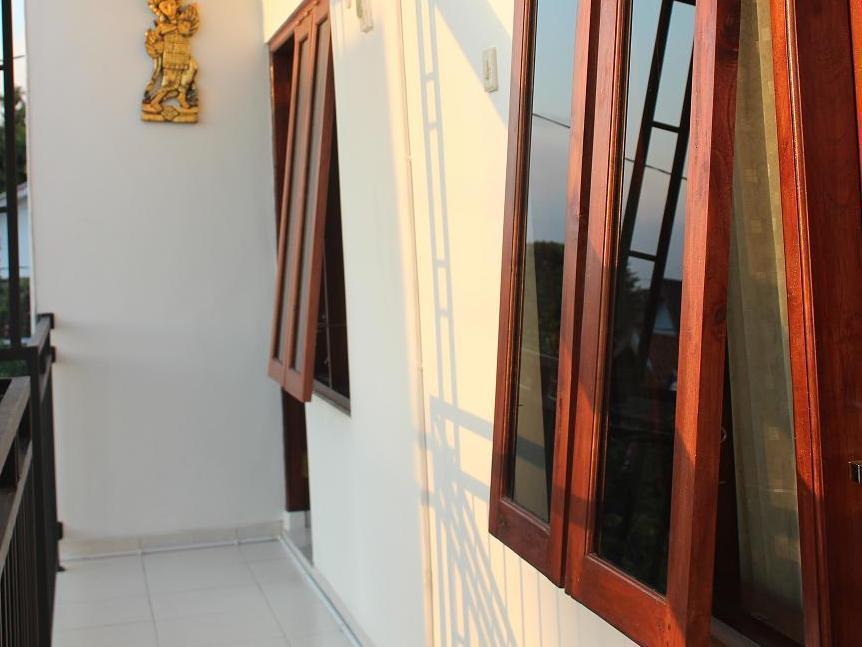 The Wayang Homestay Jogjakarta Buitenkant foto