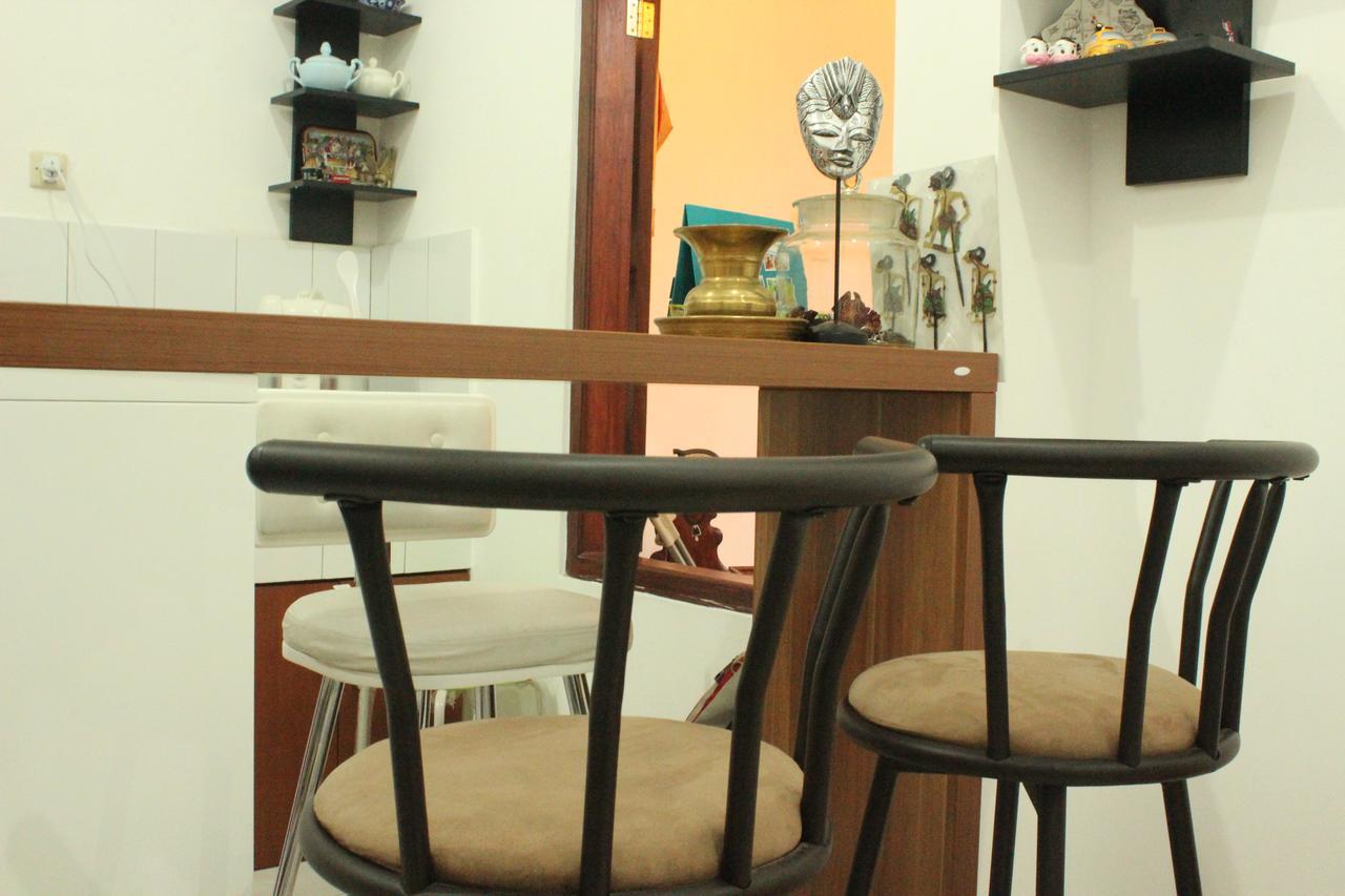 The Wayang Homestay Jogjakarta Buitenkant foto